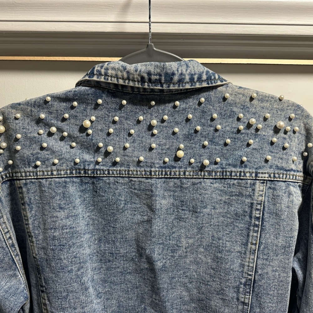 Women's XL Embroidered Pearl Denim Jean Jacket Coat - Picture 3 of 16